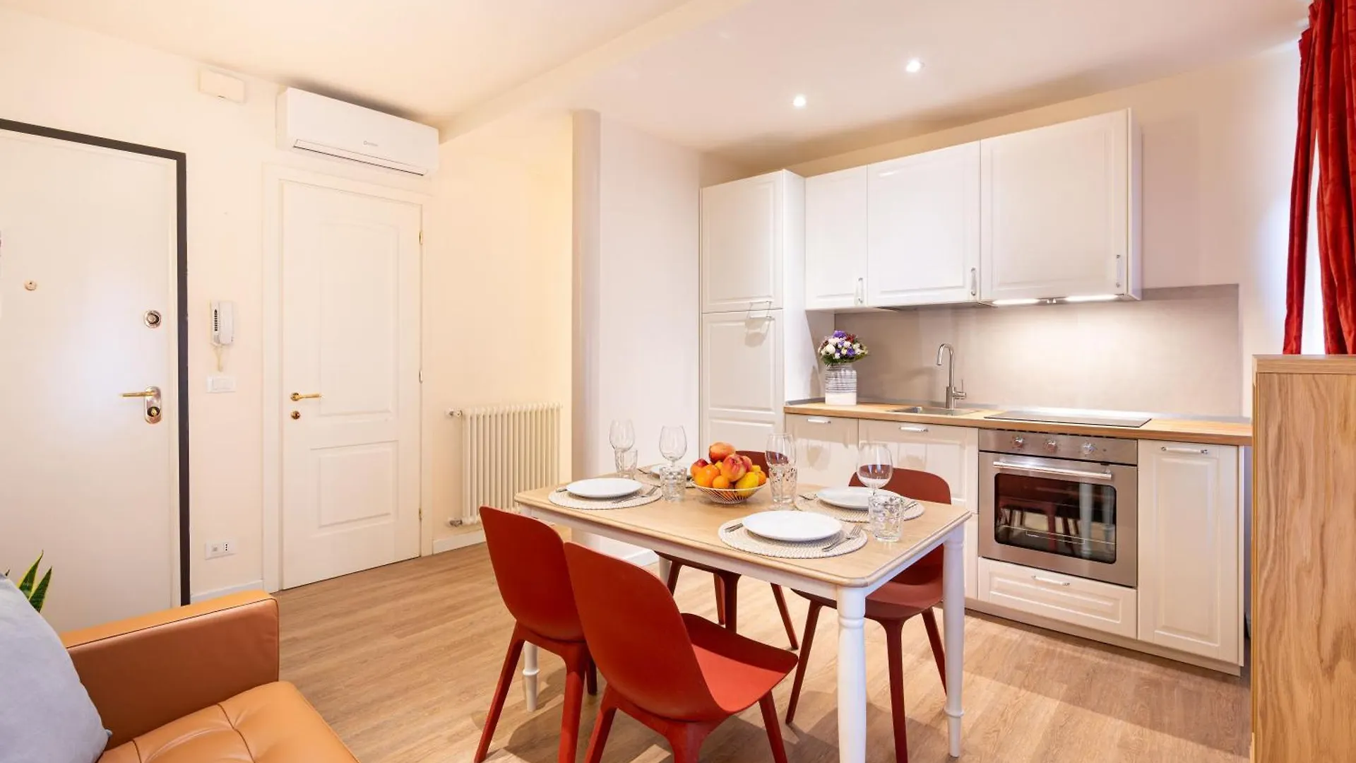Vista Canale, 4 Ospiti, 2 Camere E 2 Bagni Βενετία Διαμέρισμα